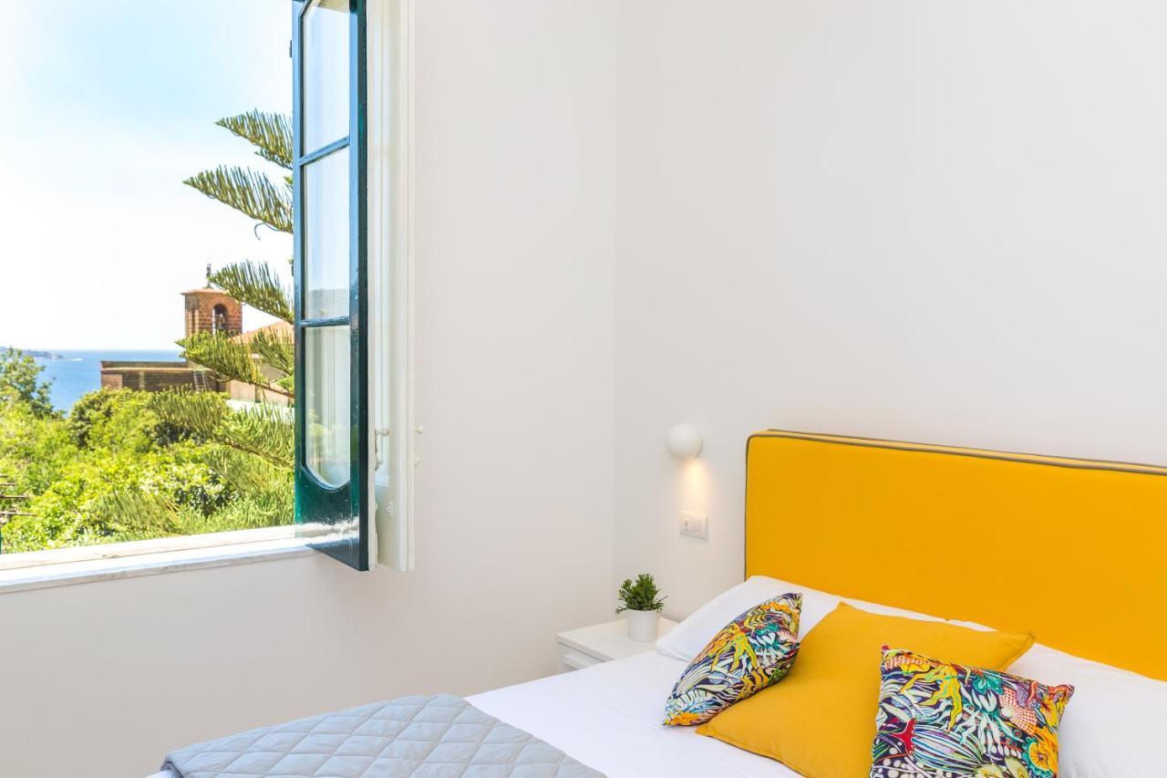 Maison Ro' Meta Luaran gambar